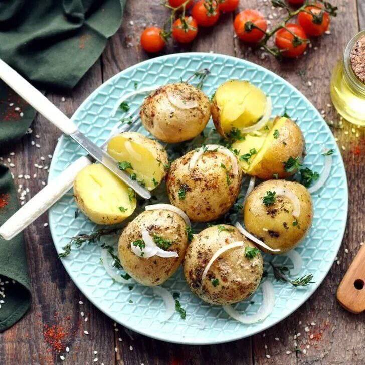 Kuidas süüa keedetud kartulit õigesti?